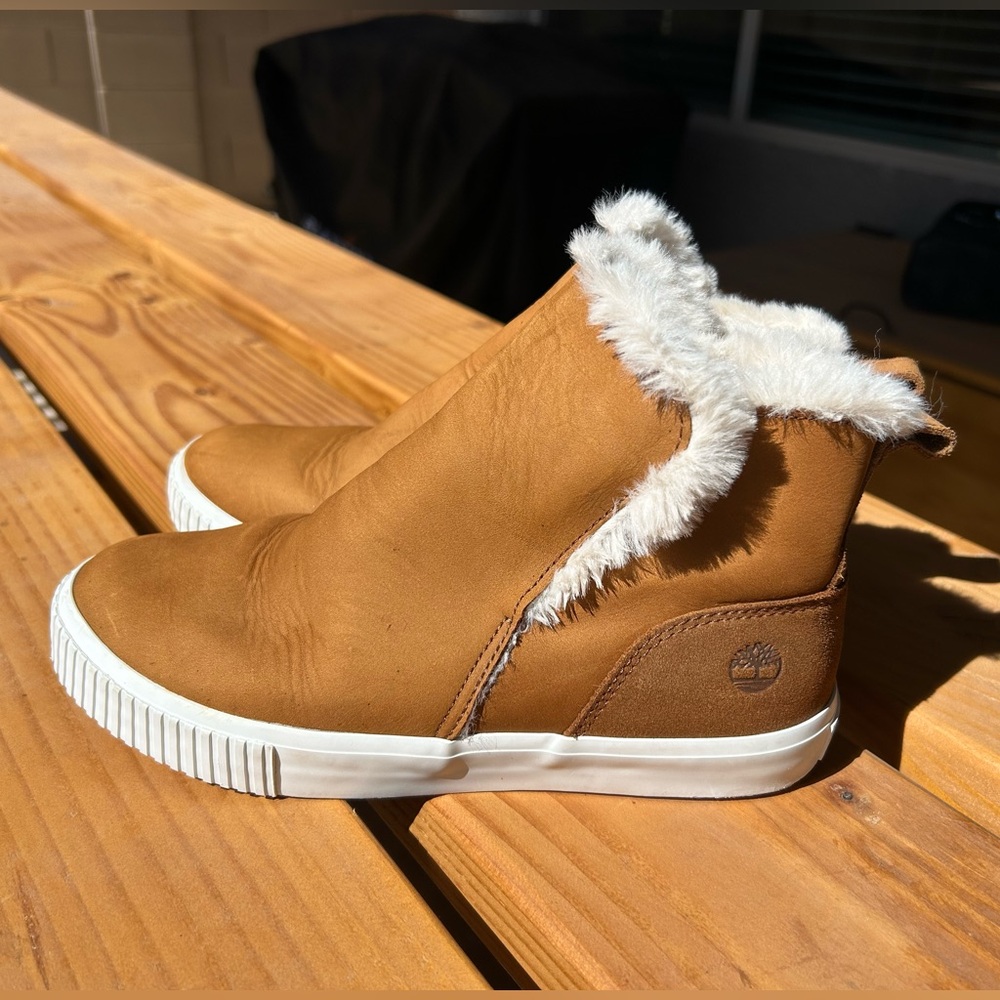 Timberland Skyla Bay Pull On Booties size 7.5
